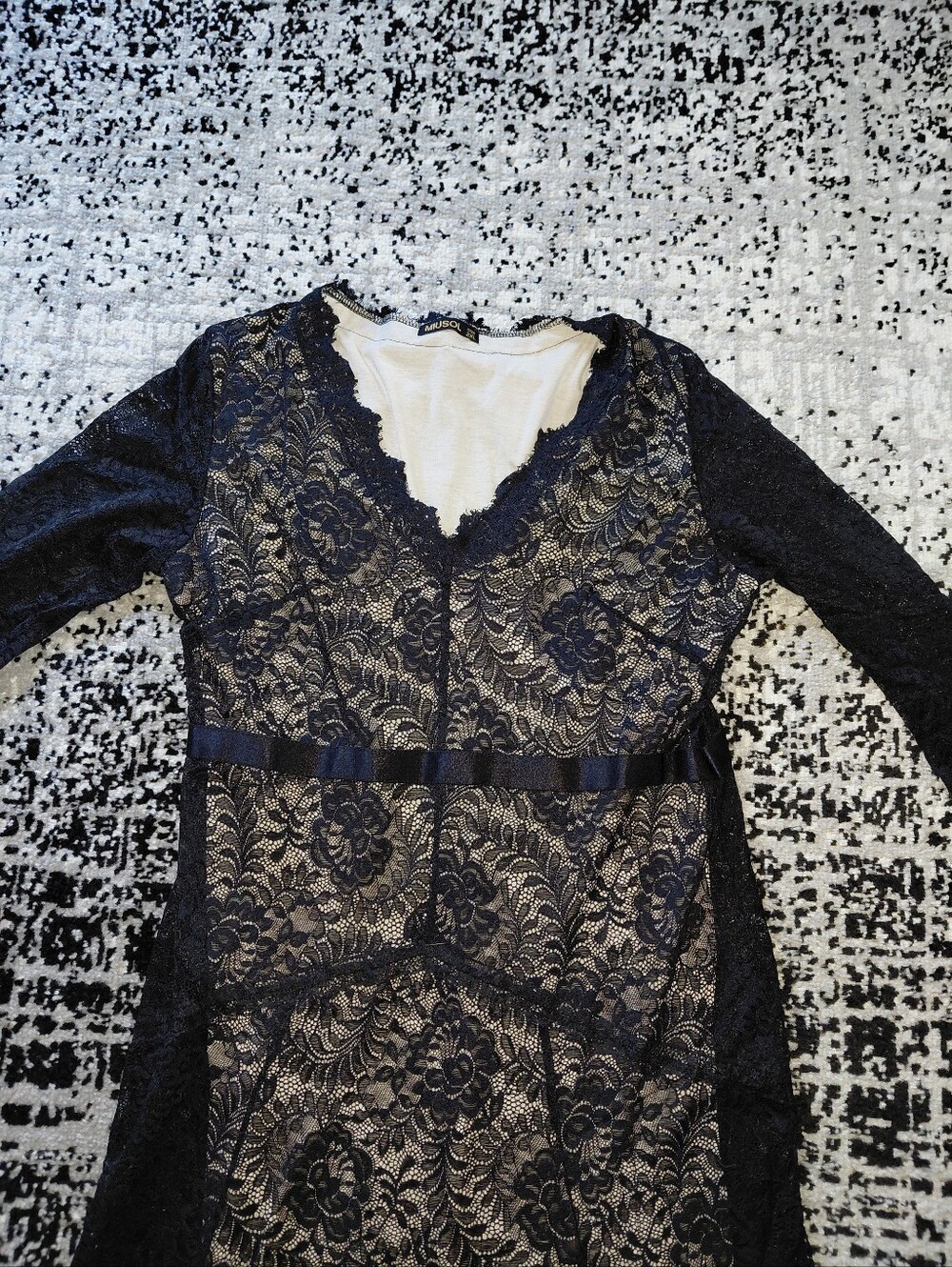 Miusol Black Lace Maxi Gown 2XL Formal Evening Dress Nude Lining Scalloped - Picture 13 of 16